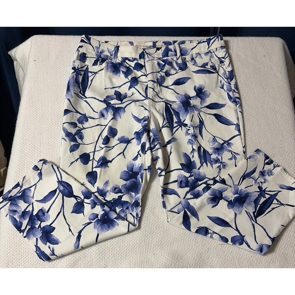 Chico's So Slimming Girlfriend Crop Pants Blue White Floral